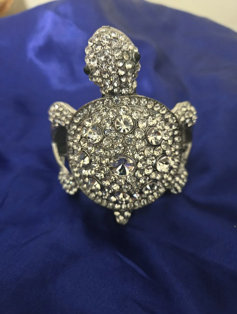 Crystal-Embellished Silver Turtle Bracelet